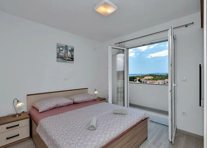 Dionysius Apartment *